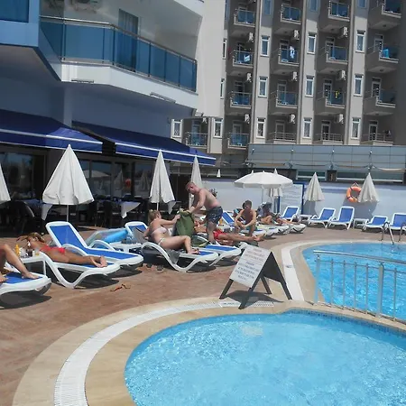 Parador Beach Hotel All Inclusive מלון אלאניה